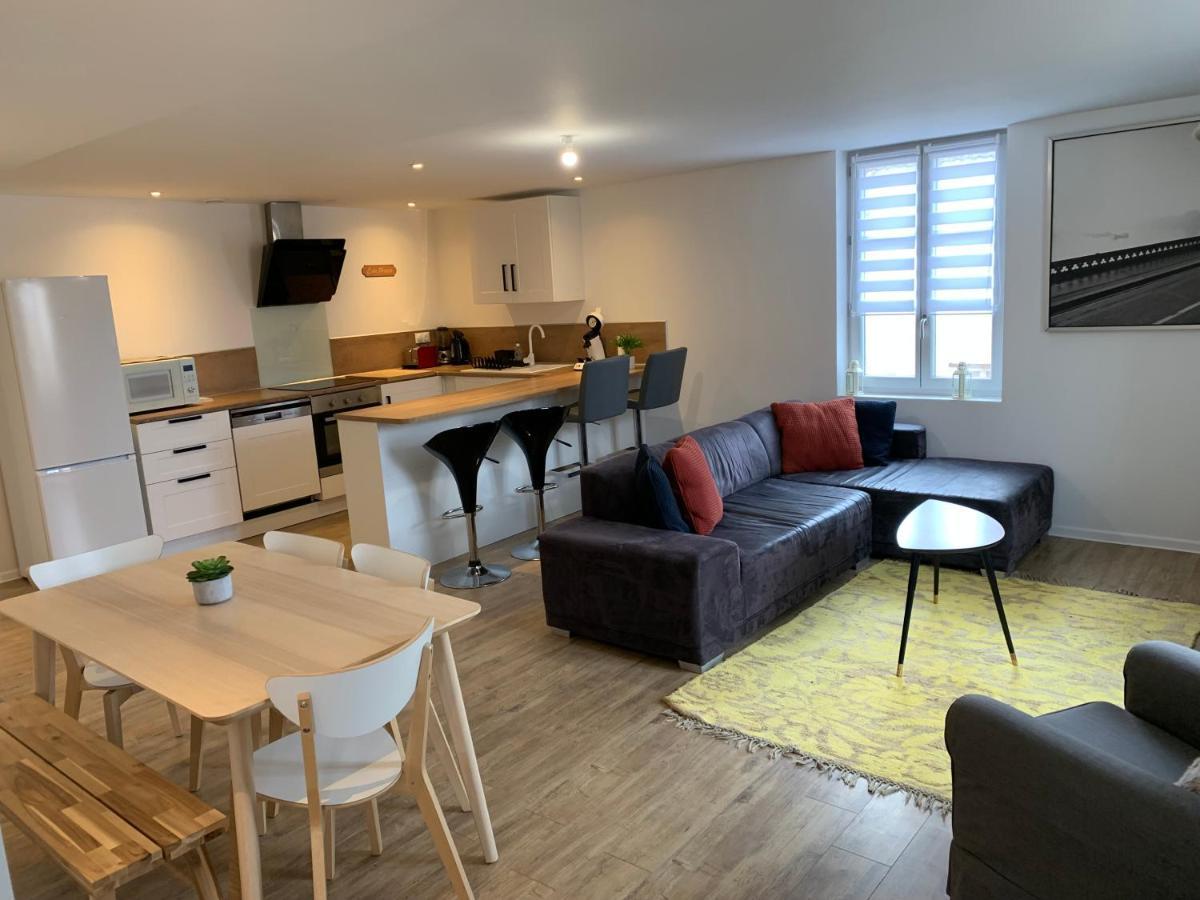 Bel Appartement Au Coeur Du Village Saint-Aubin  Екстериор снимка
